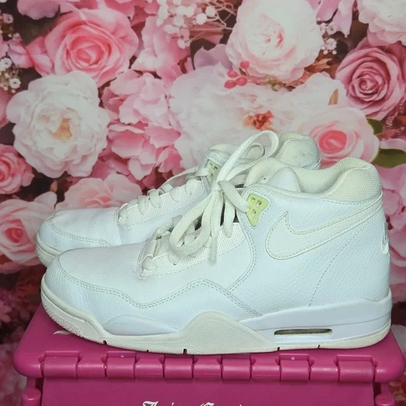 Nike Air Flight Mens Sneakers size 7 triple white like new - Picture 2 of 8